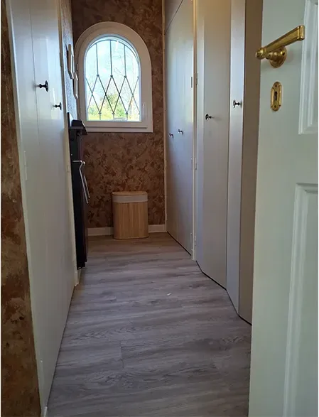 Pose parquet couloir