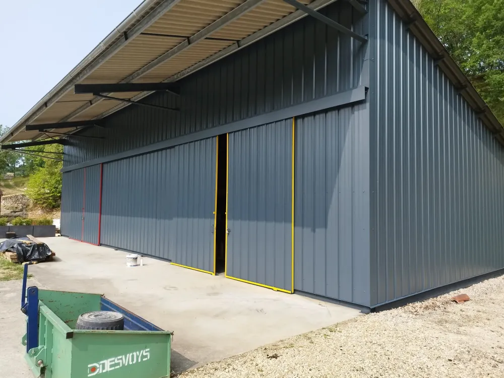 Rénovation hangar, Montignac